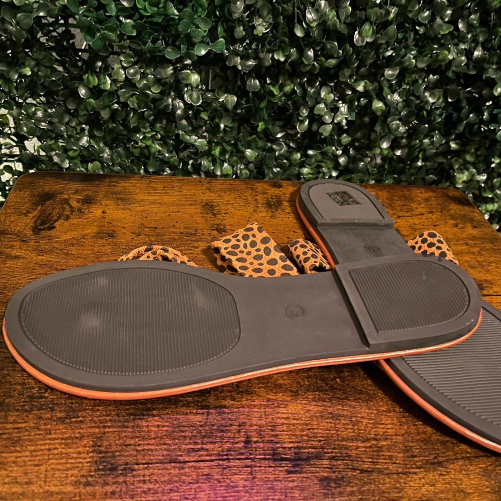 Animal Print Sandals - Picture 3 of 3